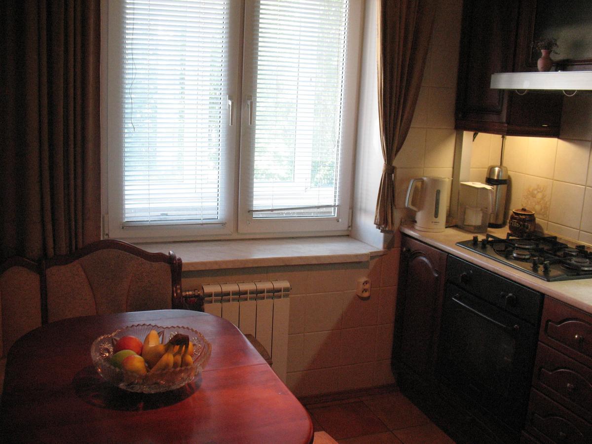 קייב Apartments Near Politech מראה חיצוני תמונה